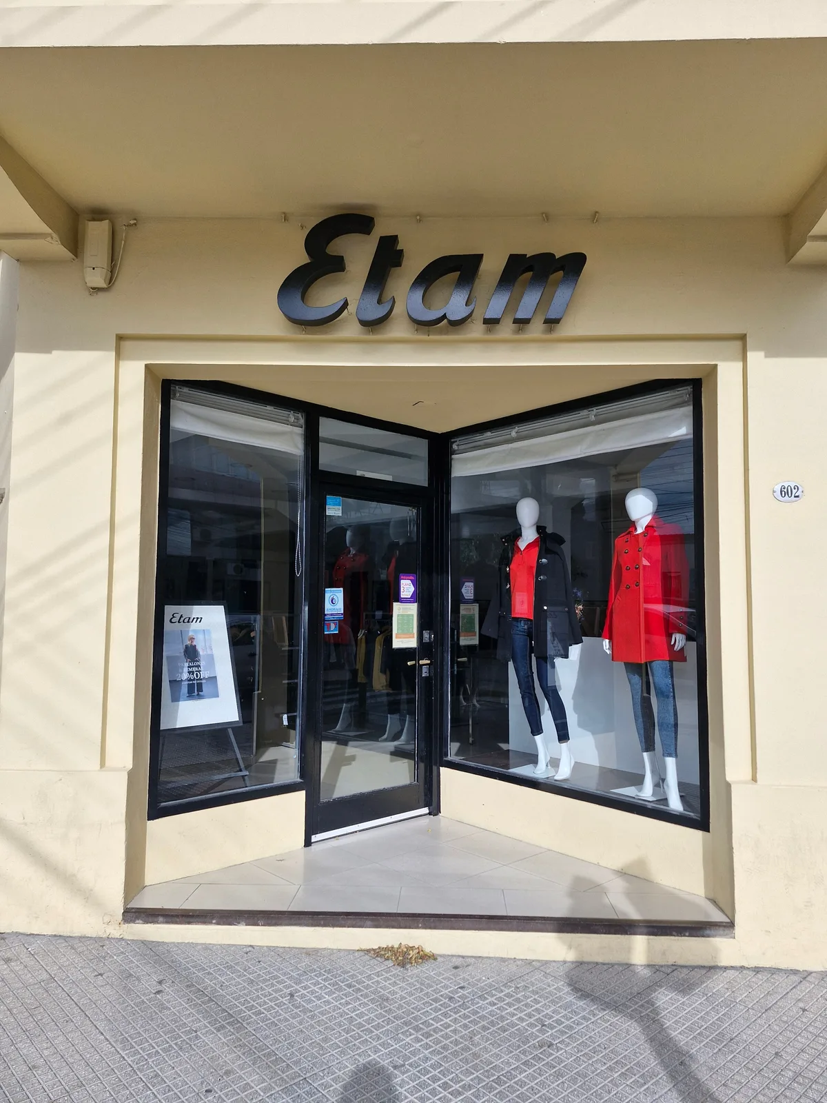 Etam