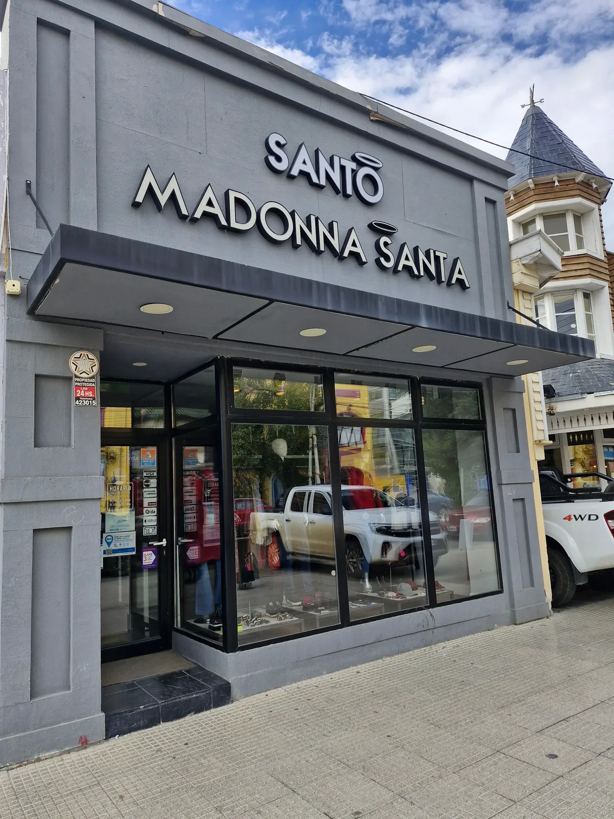 Madonna Santa