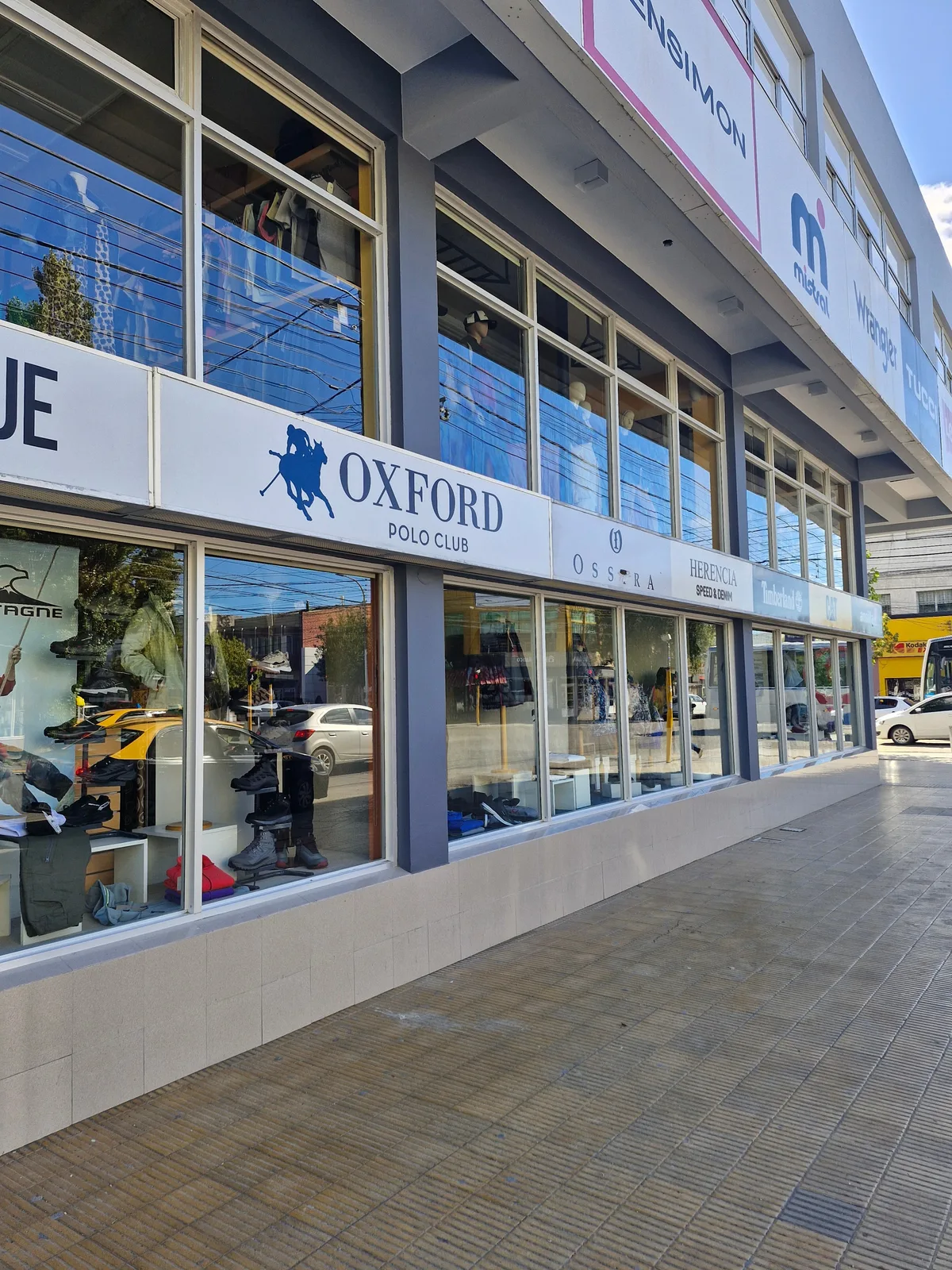 Tienda La Popular S.R.L.