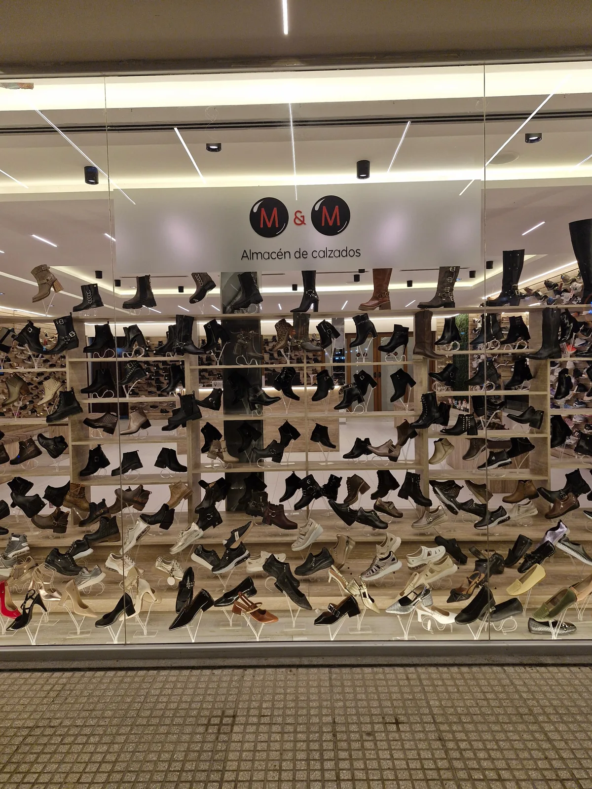 M&M Calzados